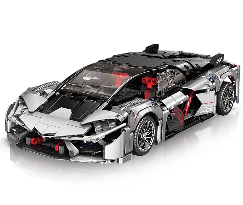 「迫力のランボルギーニ！電鍍シルバーのスポーツカーキット」